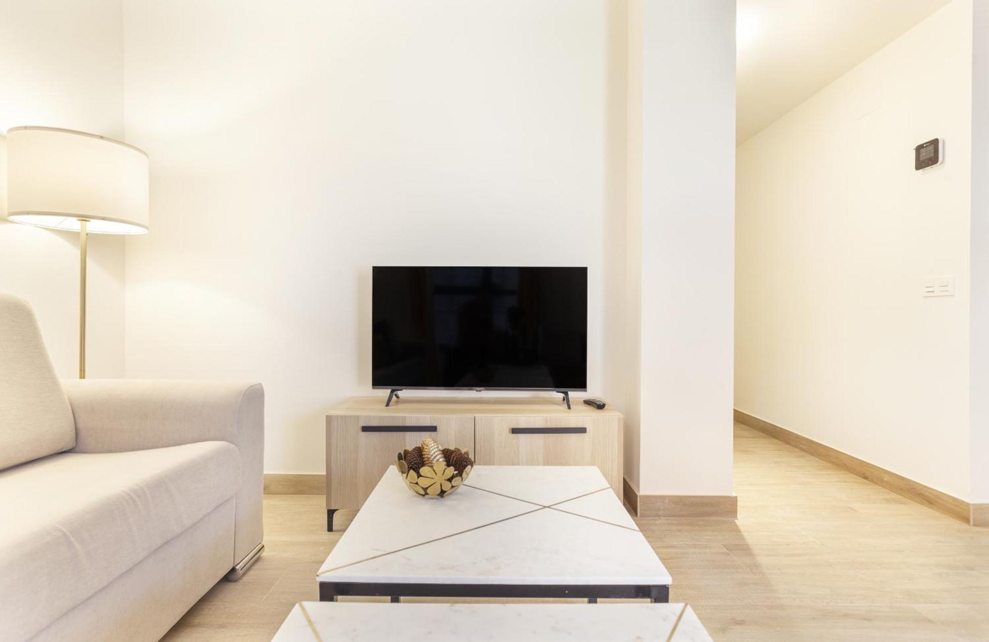 Antonio Lopez En Madrid Apartment ภายนอก รูปภาพ